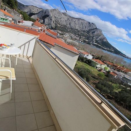 Apartments Ivka Omis Exterior photo